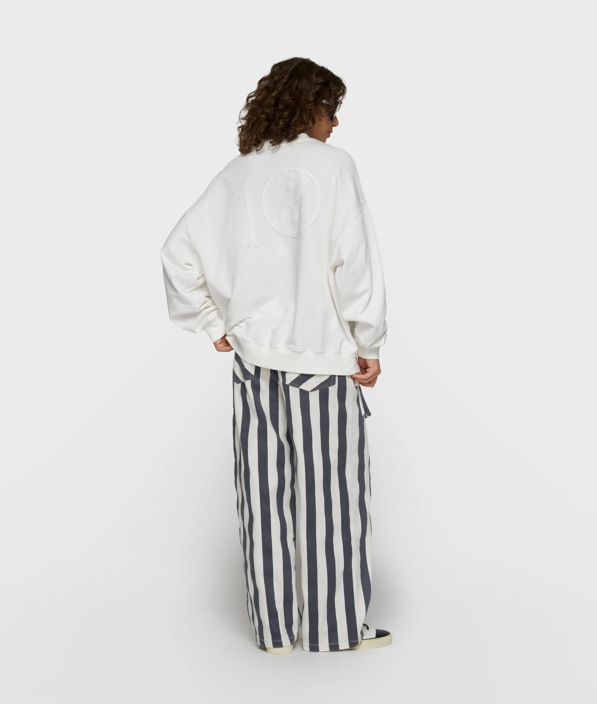 baseball sweater yin yang | ecru - Image 4