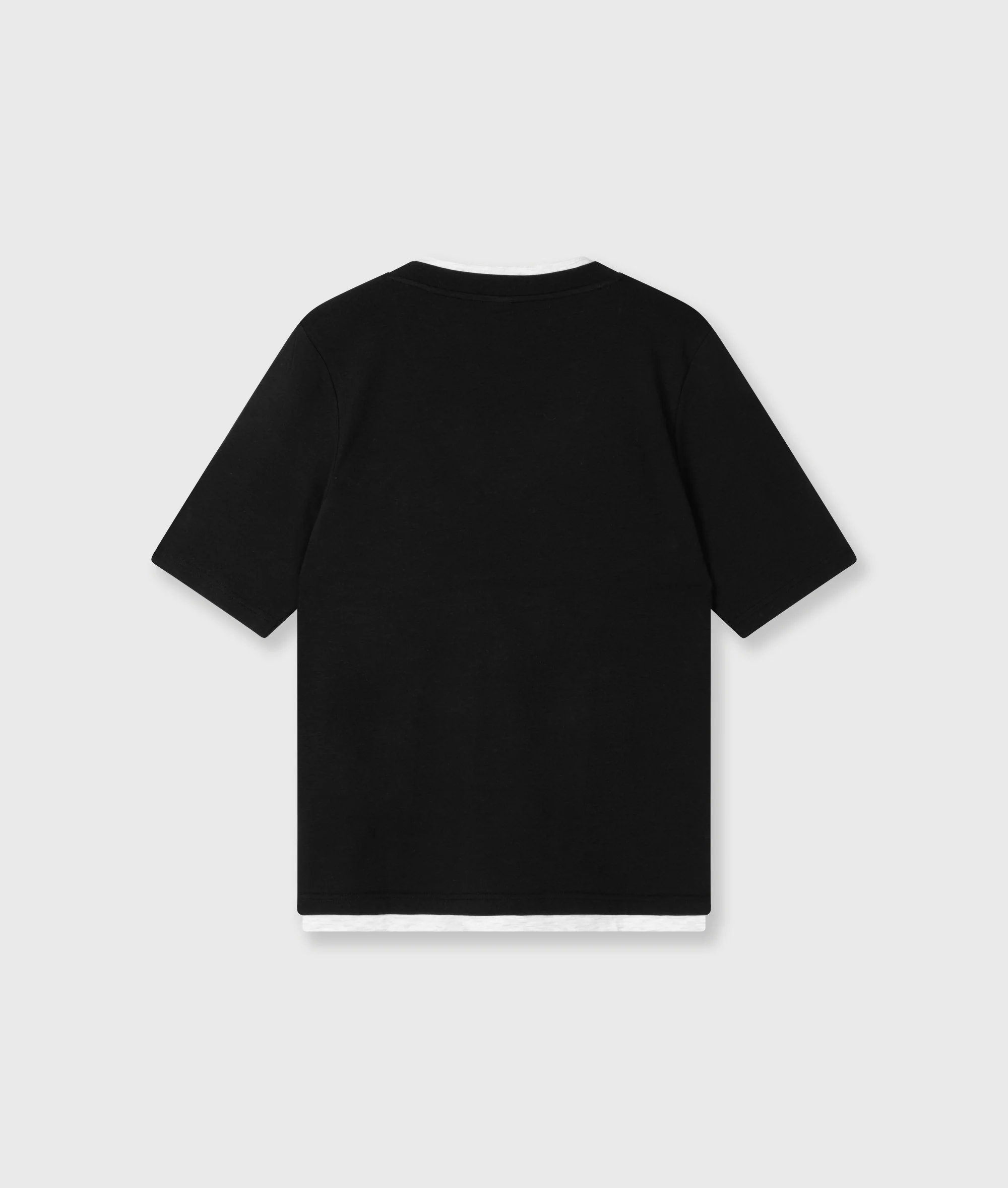 double layer v-neck tee | black - Image 6
