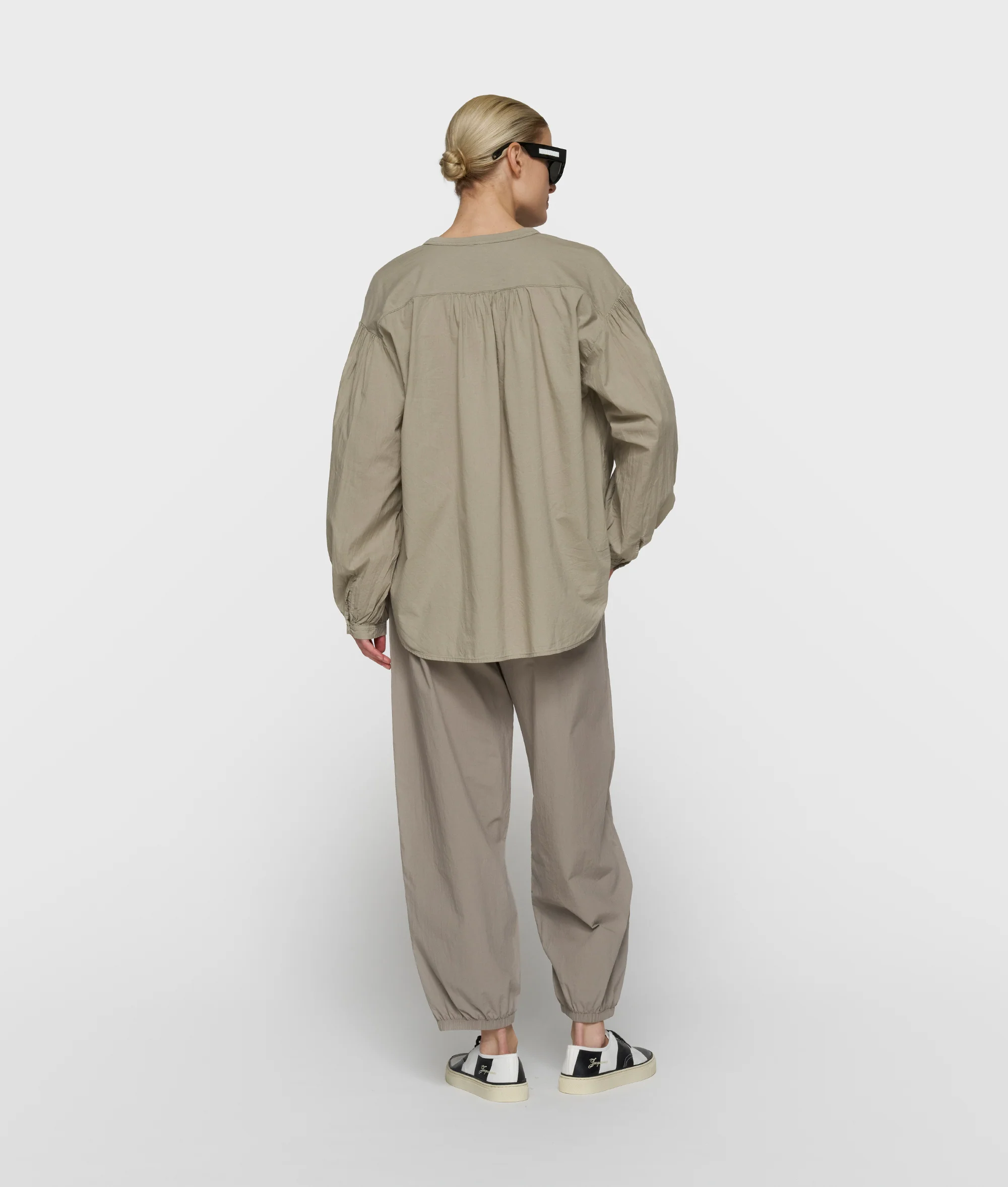 flowy blouse | fog - Image 4