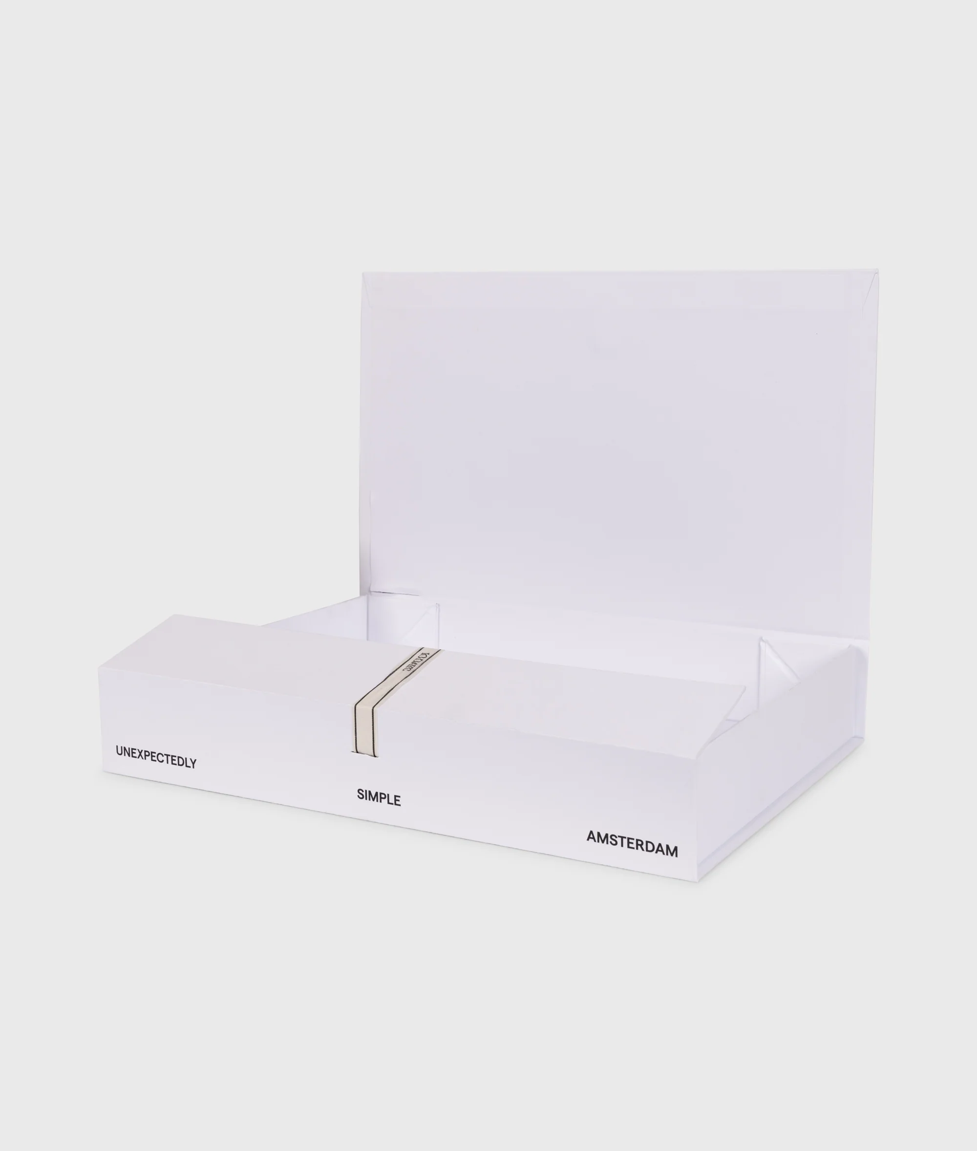 Gift Box S 36x26x6CM | white - Image 2