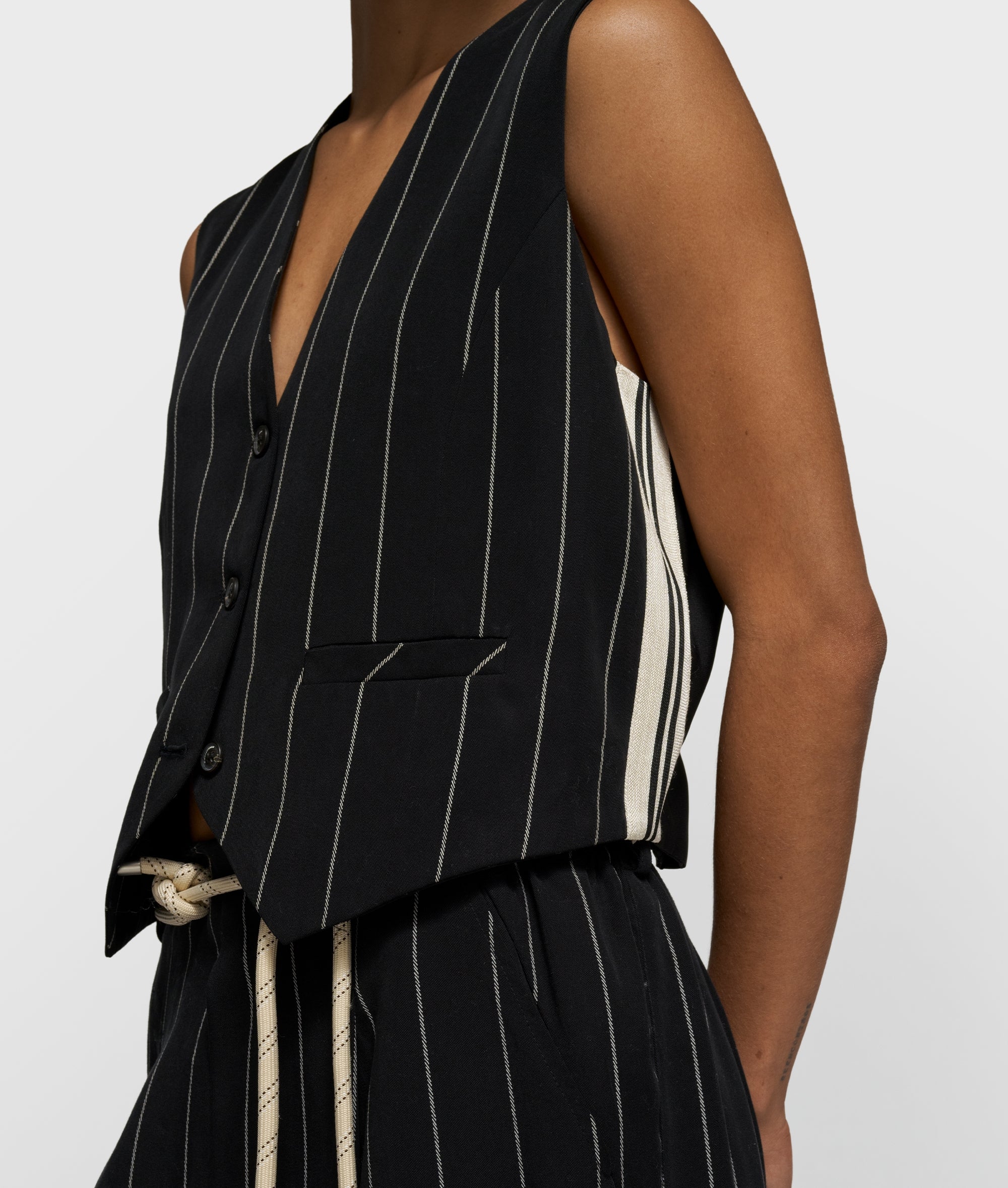 gilet pinstripe | black - Image 2