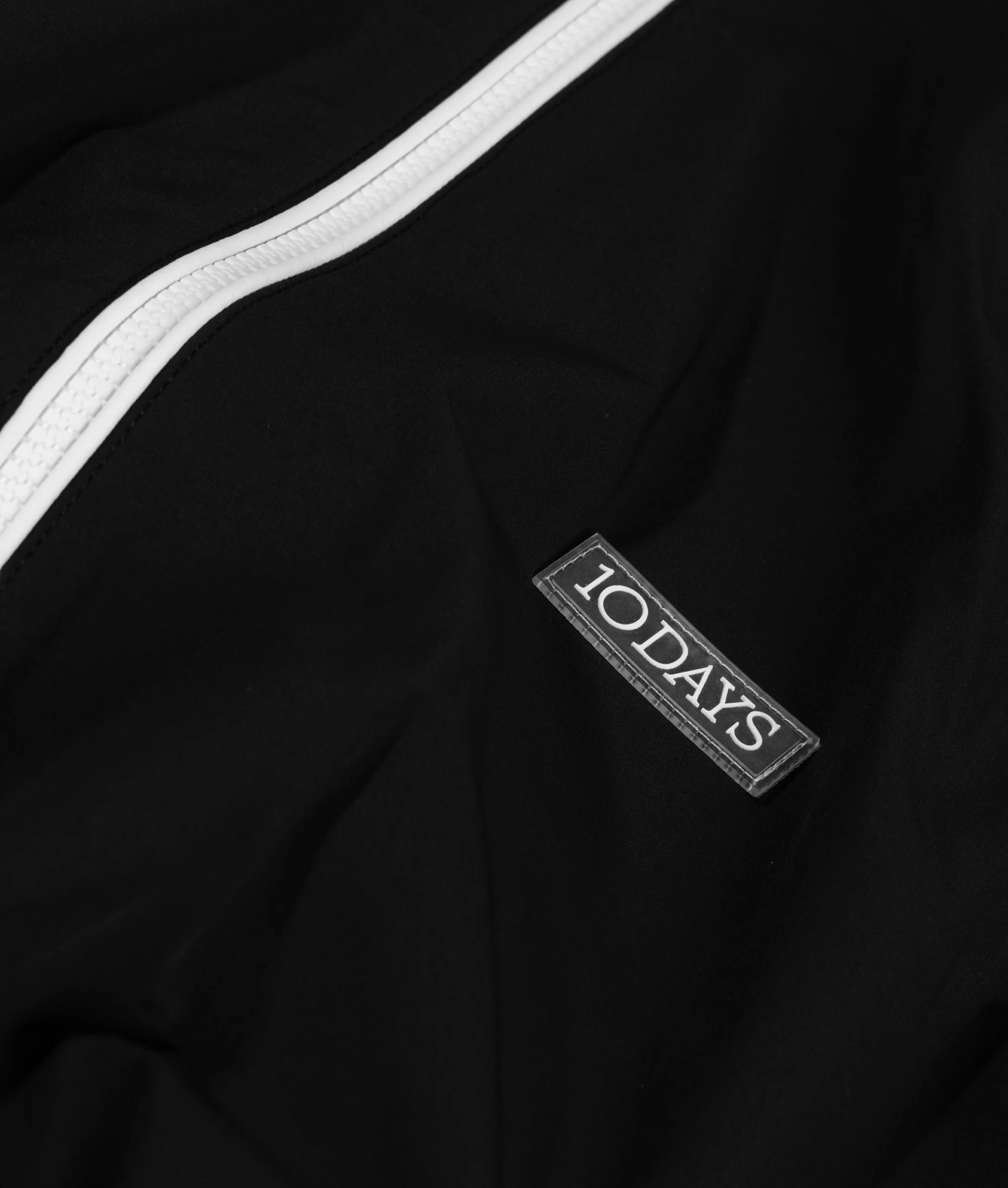 hooded travel jacket | black - Image 8
