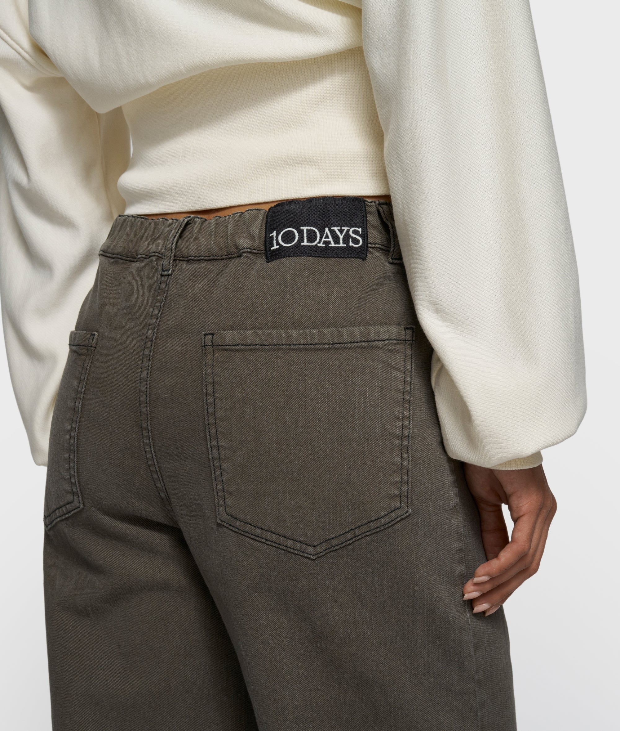 jog twill pants | dark truffle - Image 5