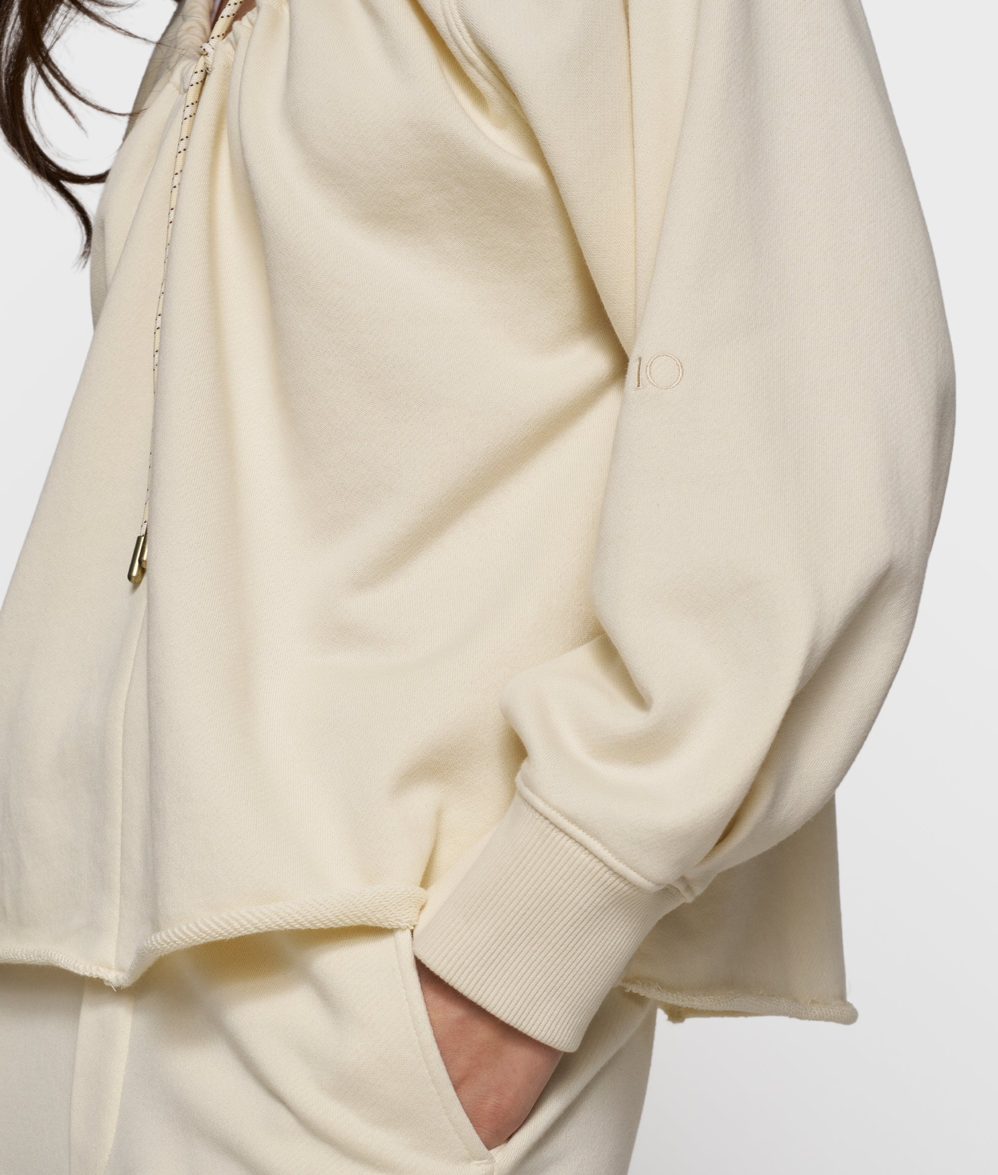 LA sweater gathering | soft vanilla - Image 5