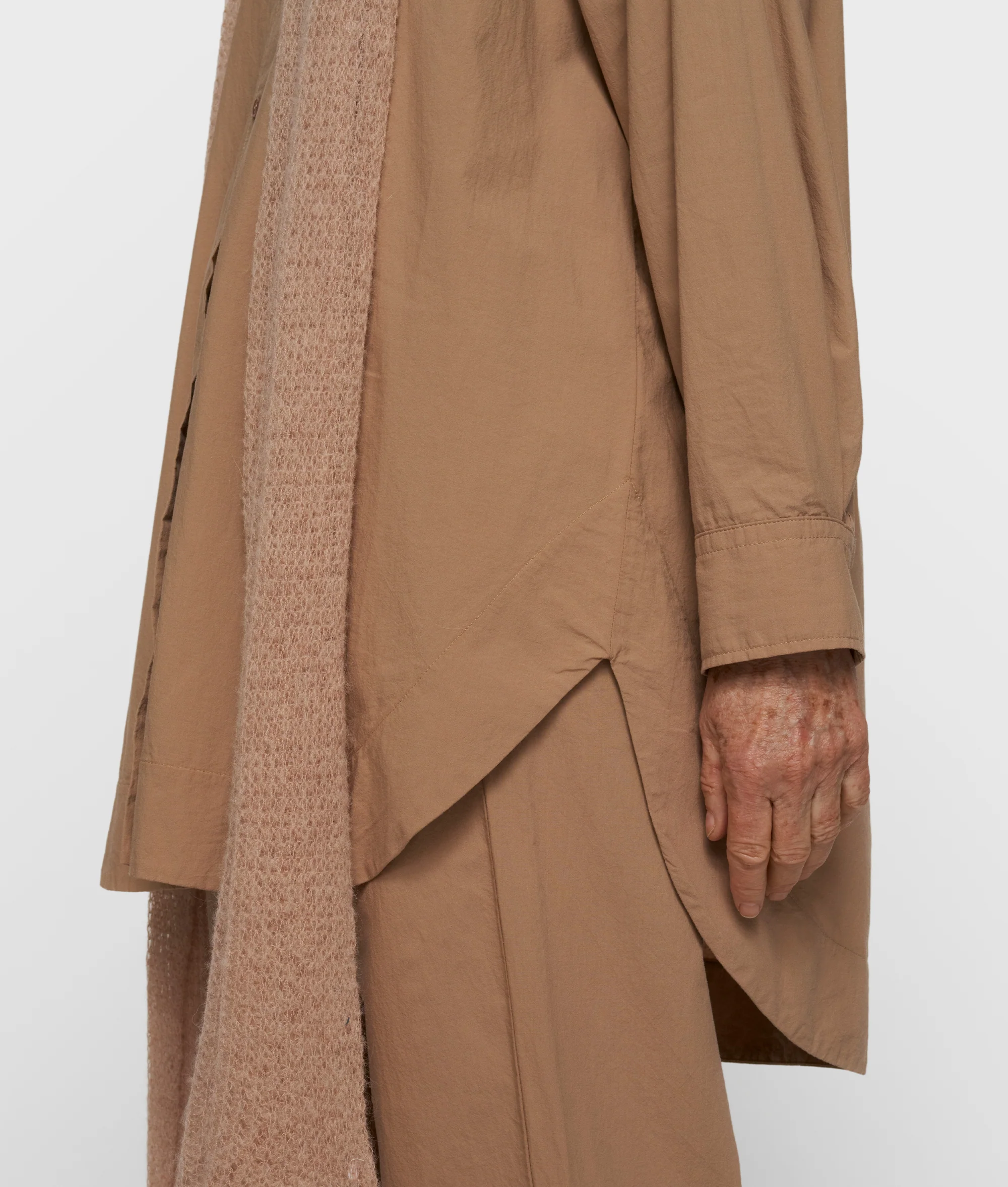 long blouse | light fudge - Image 5