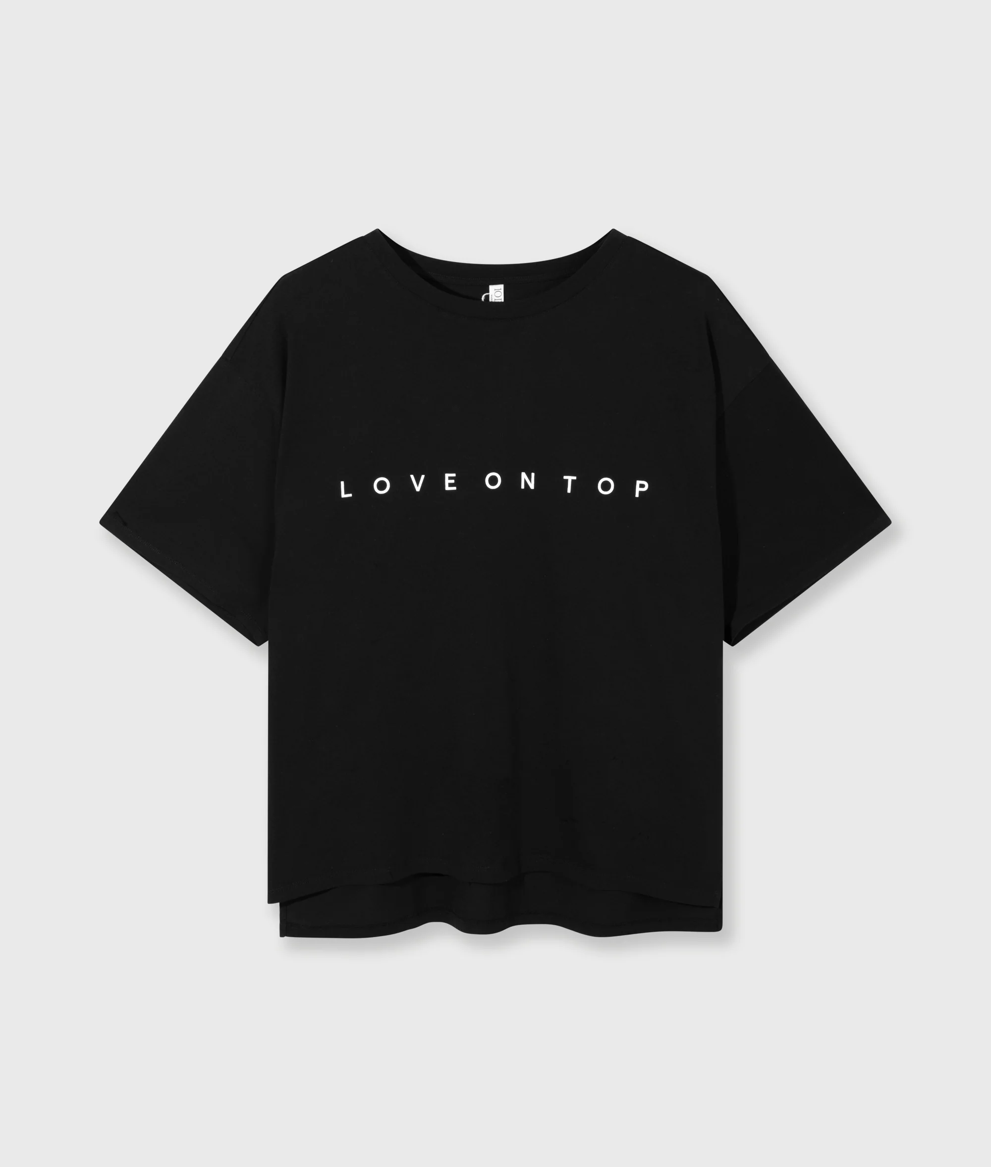 love tee | black - Image 5
