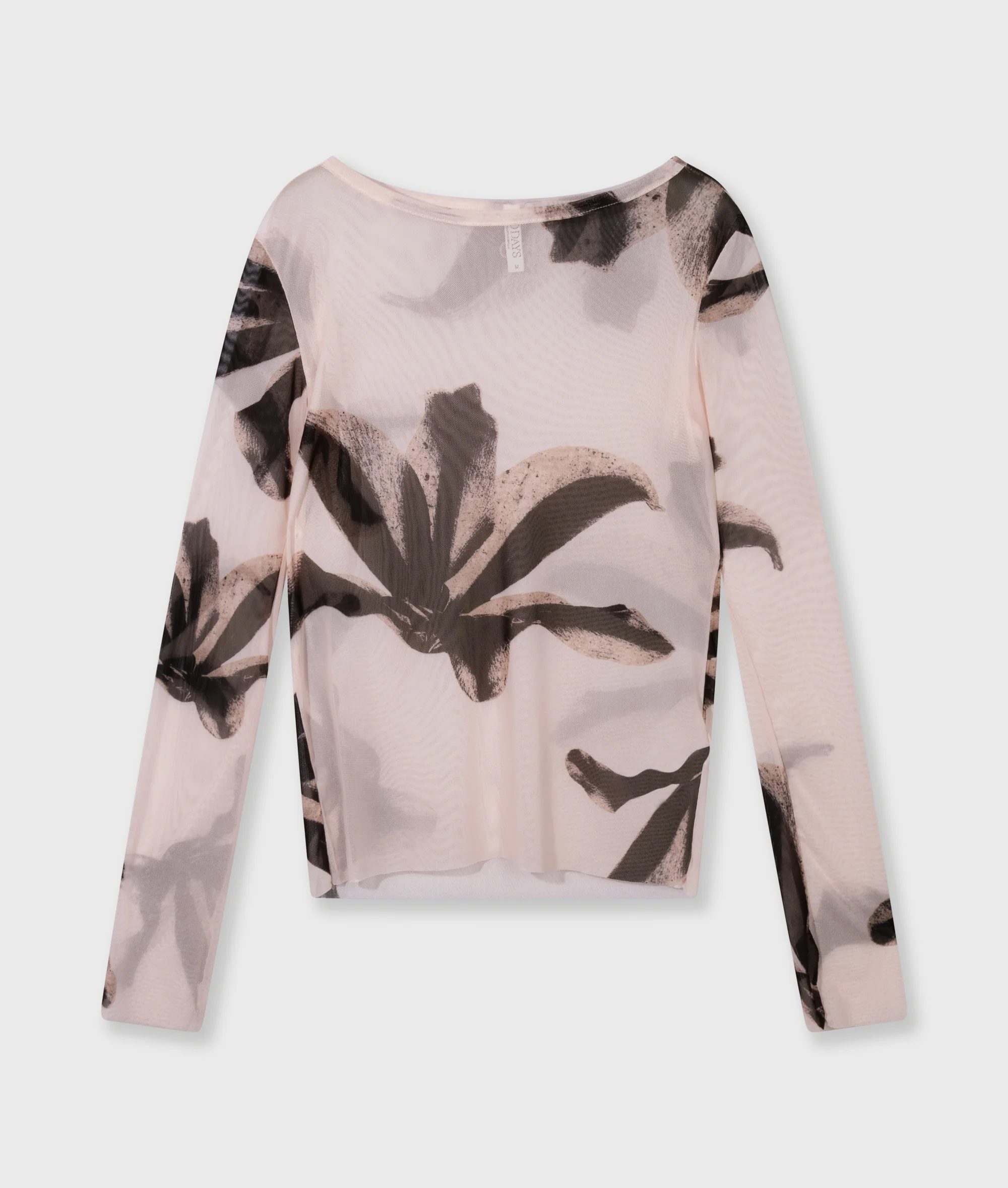 mesh long sleeve flower | powder - Image 5