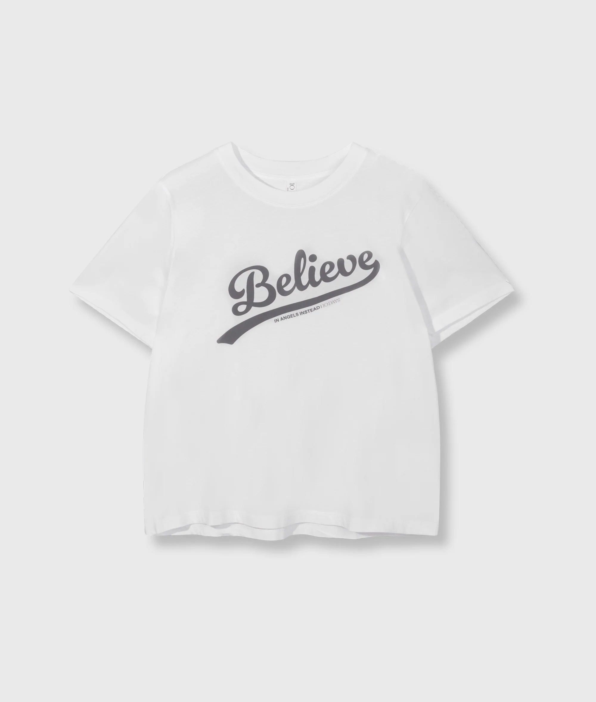 petite tee believe | white - Image 5