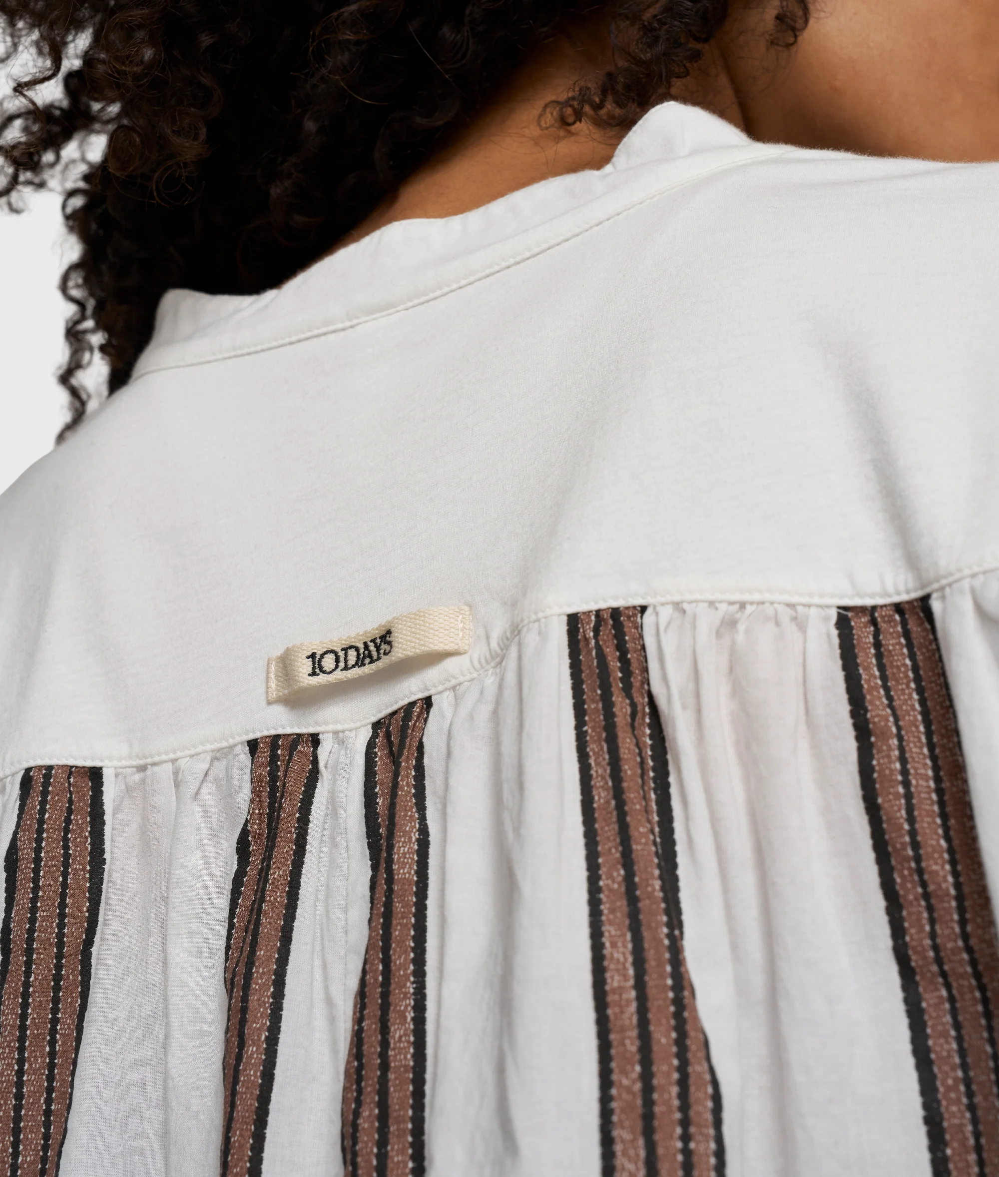 ruffle dress stripes | ecru - Image 4
