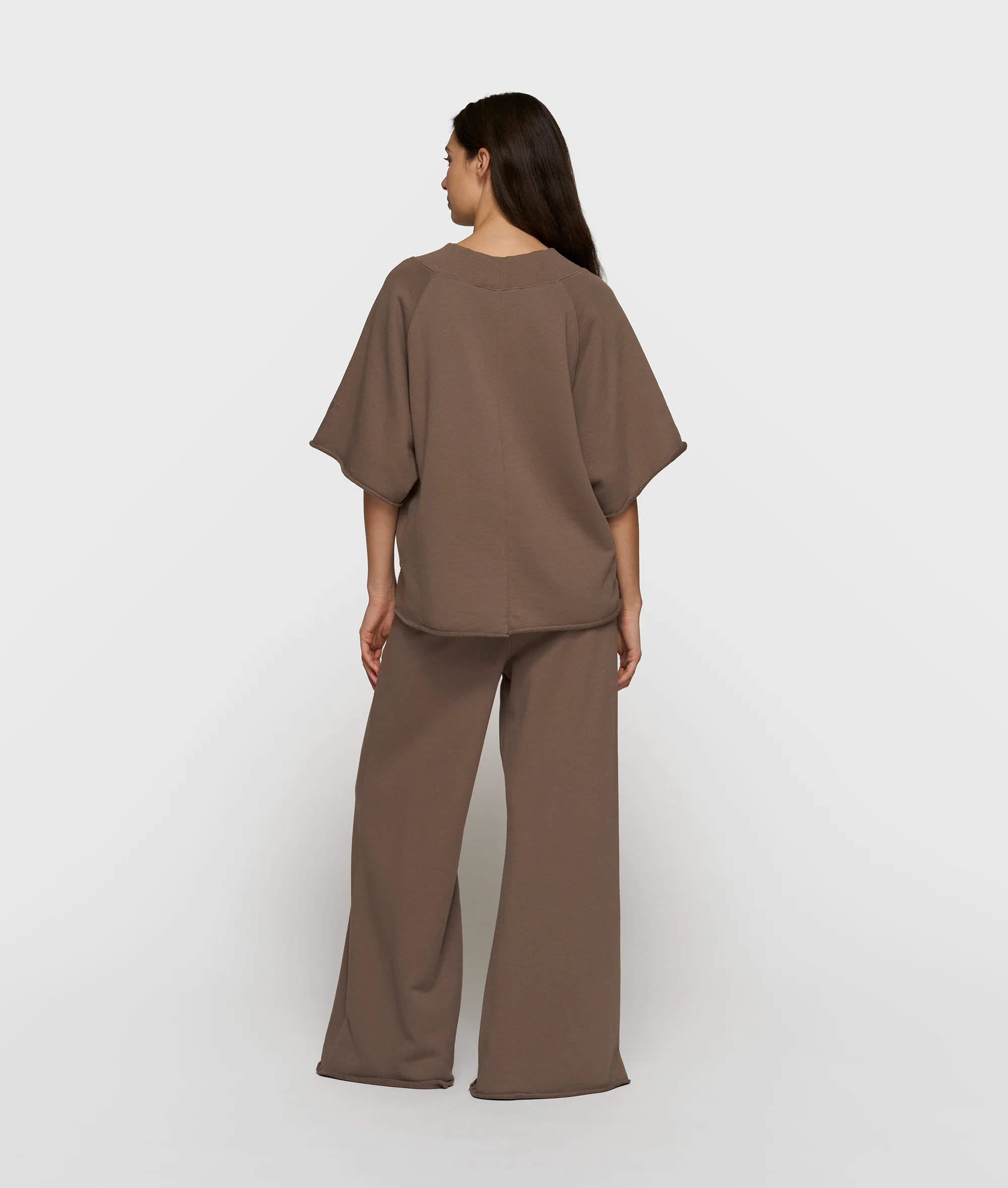 short sleeve sweater v-neck | moonrock - Image 4