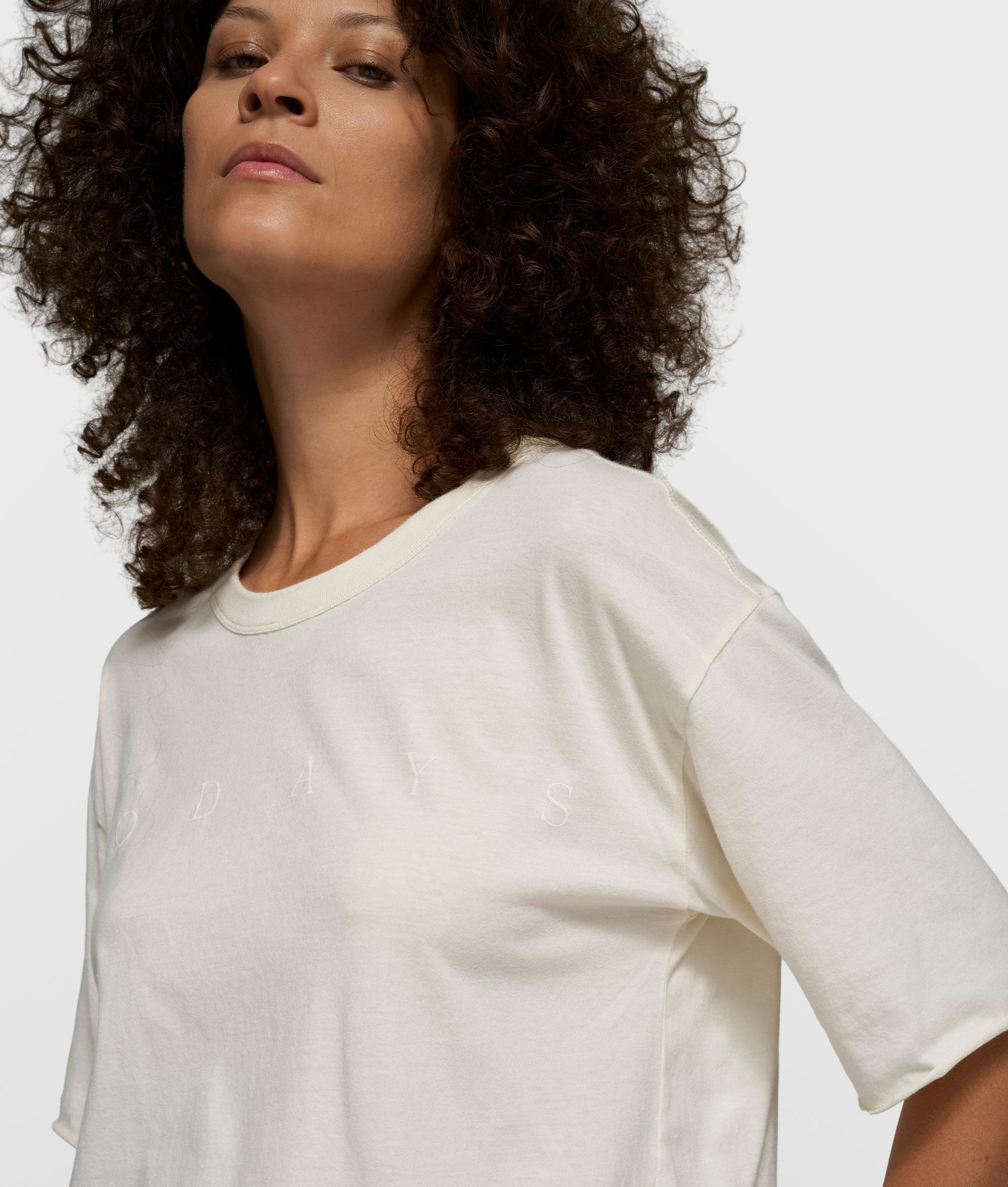 short sleeve tee logo | pearl - Image 2