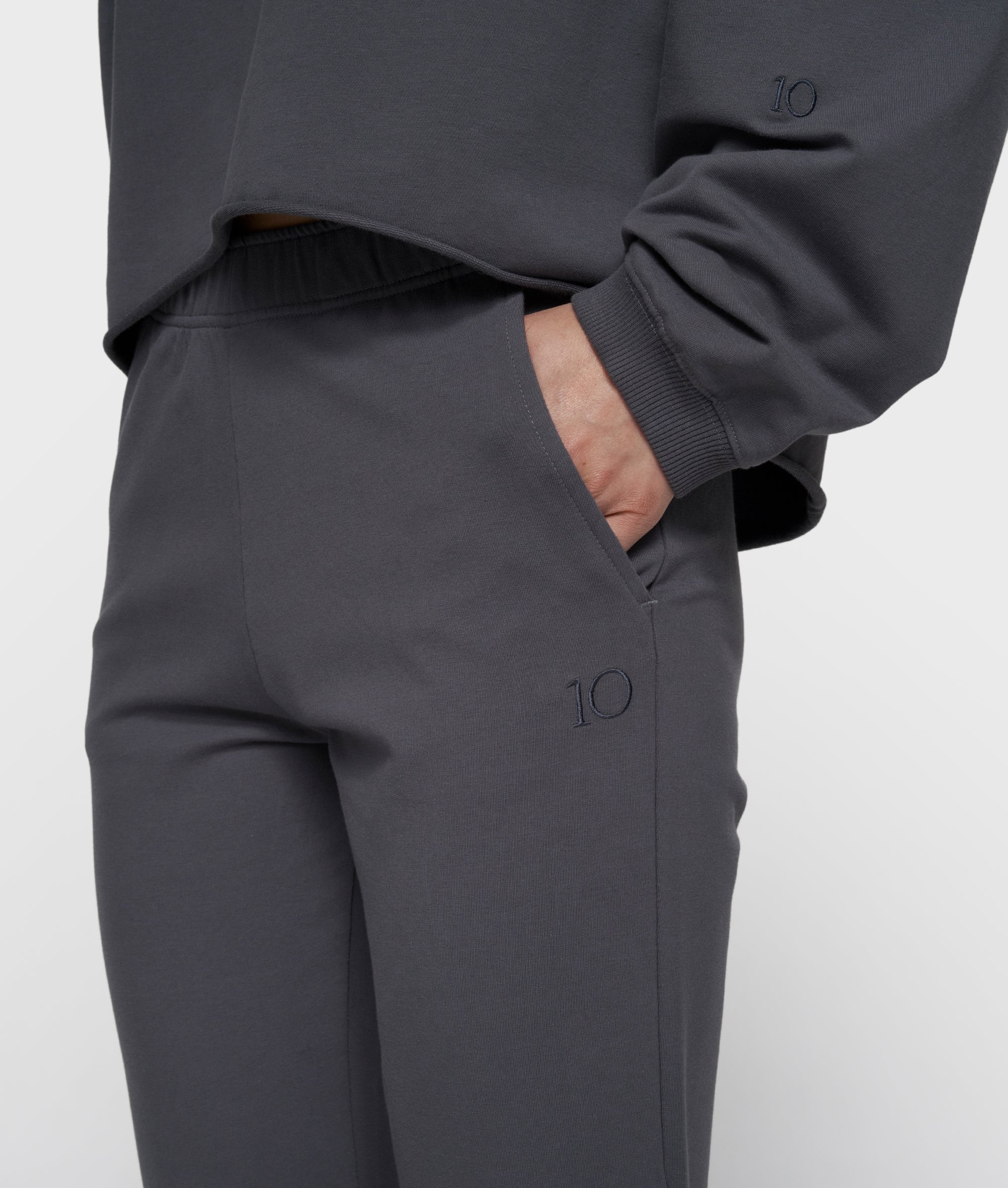 silent chique slim jogger | steel blue - Image 4