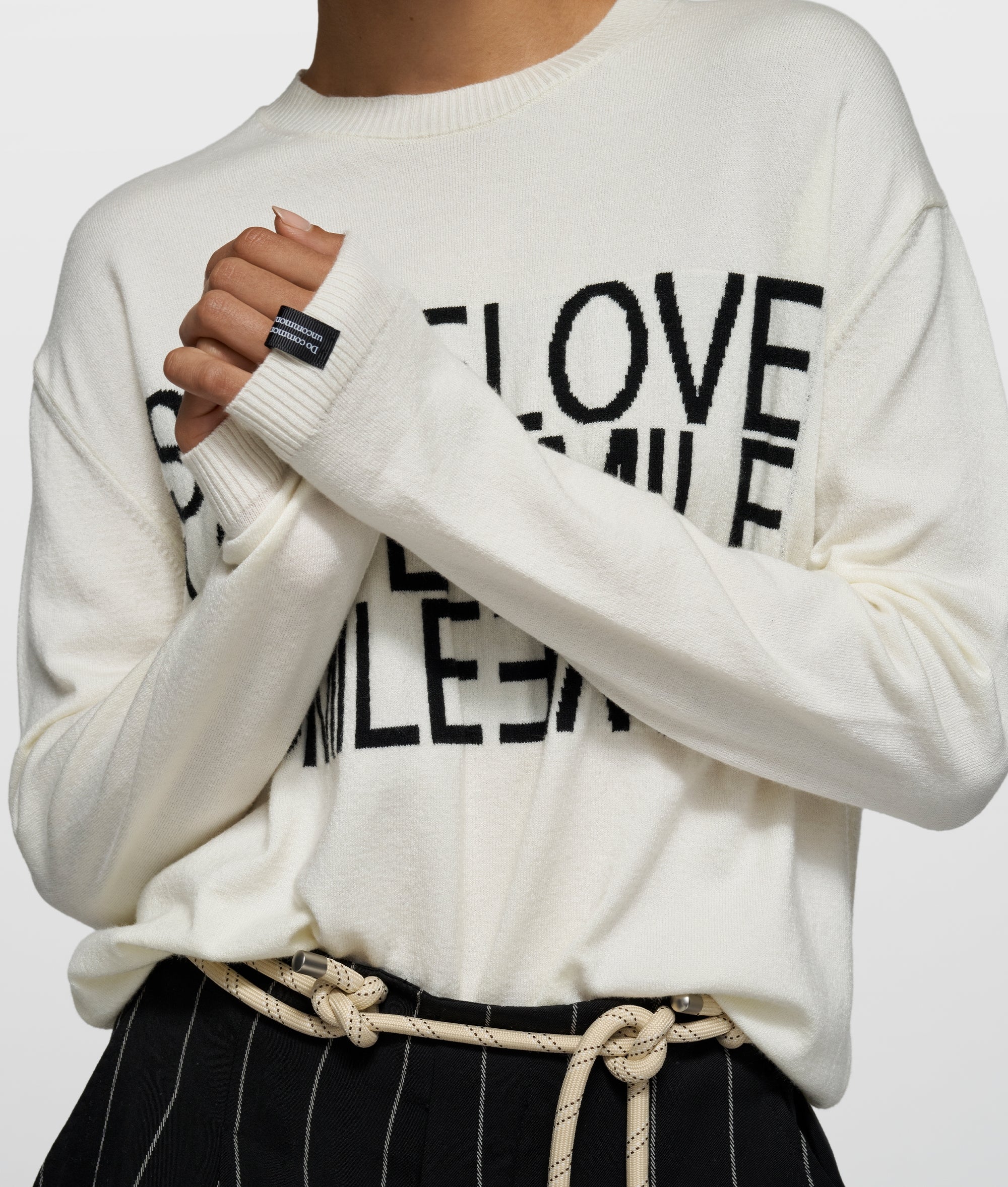 smile love knit sweater | ecru - Image 2