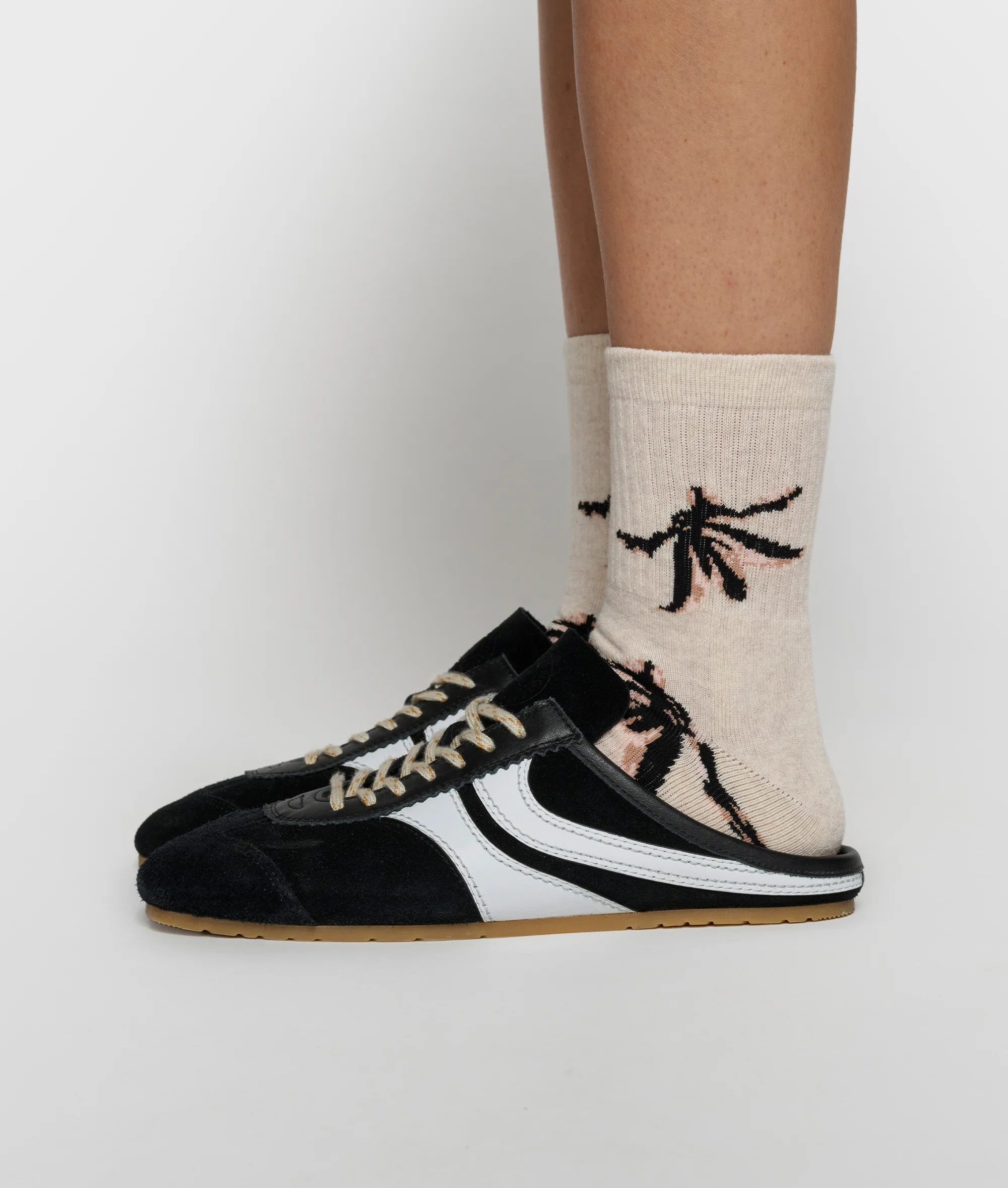 socks all-over flower | soft white melee - Image 4