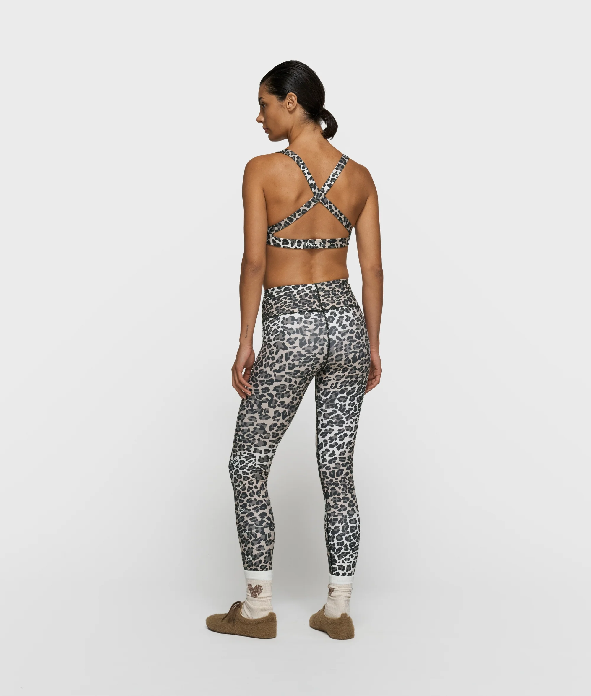 sporty bra leopard | ecru - Image 4