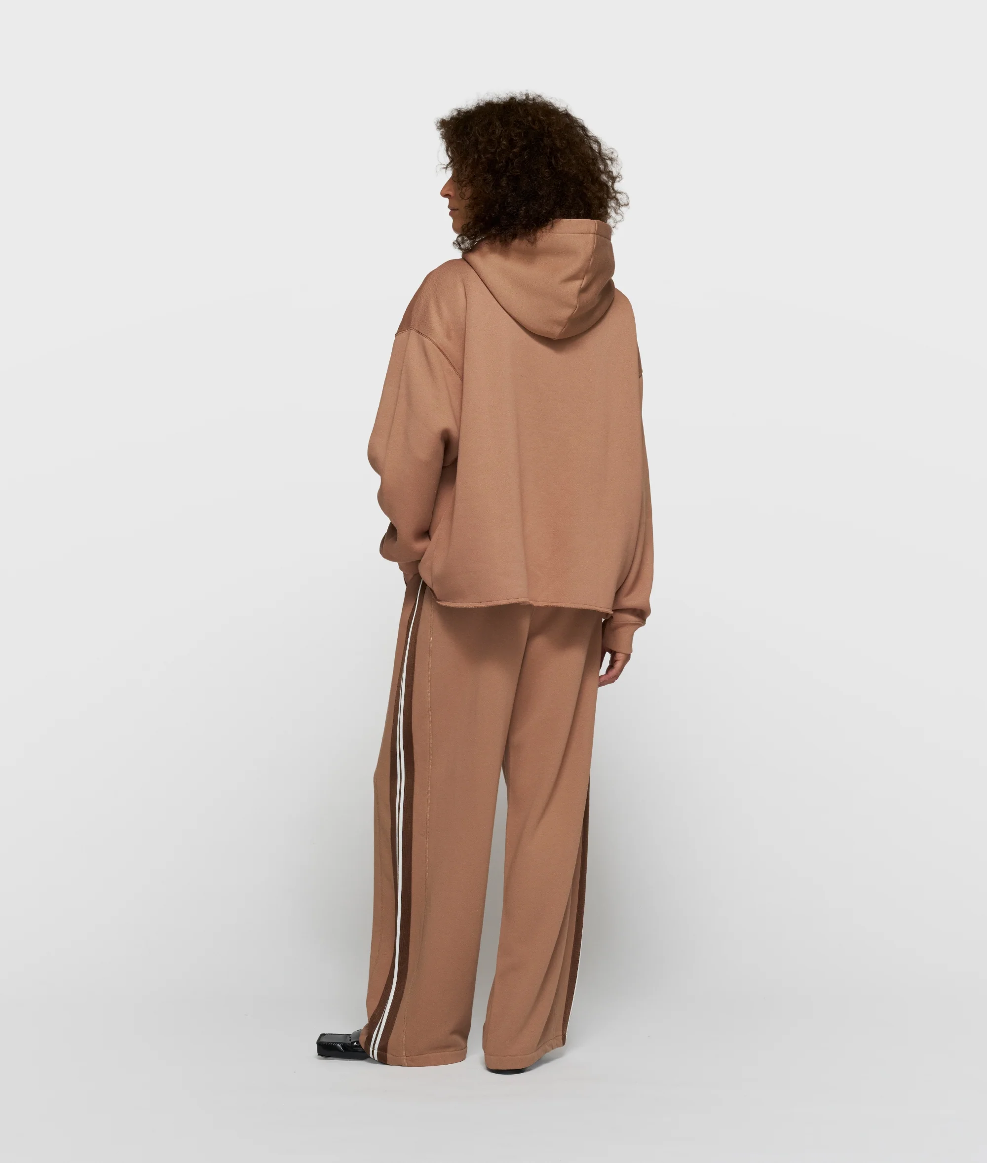 statement hoodie embro | fudge - Image 4