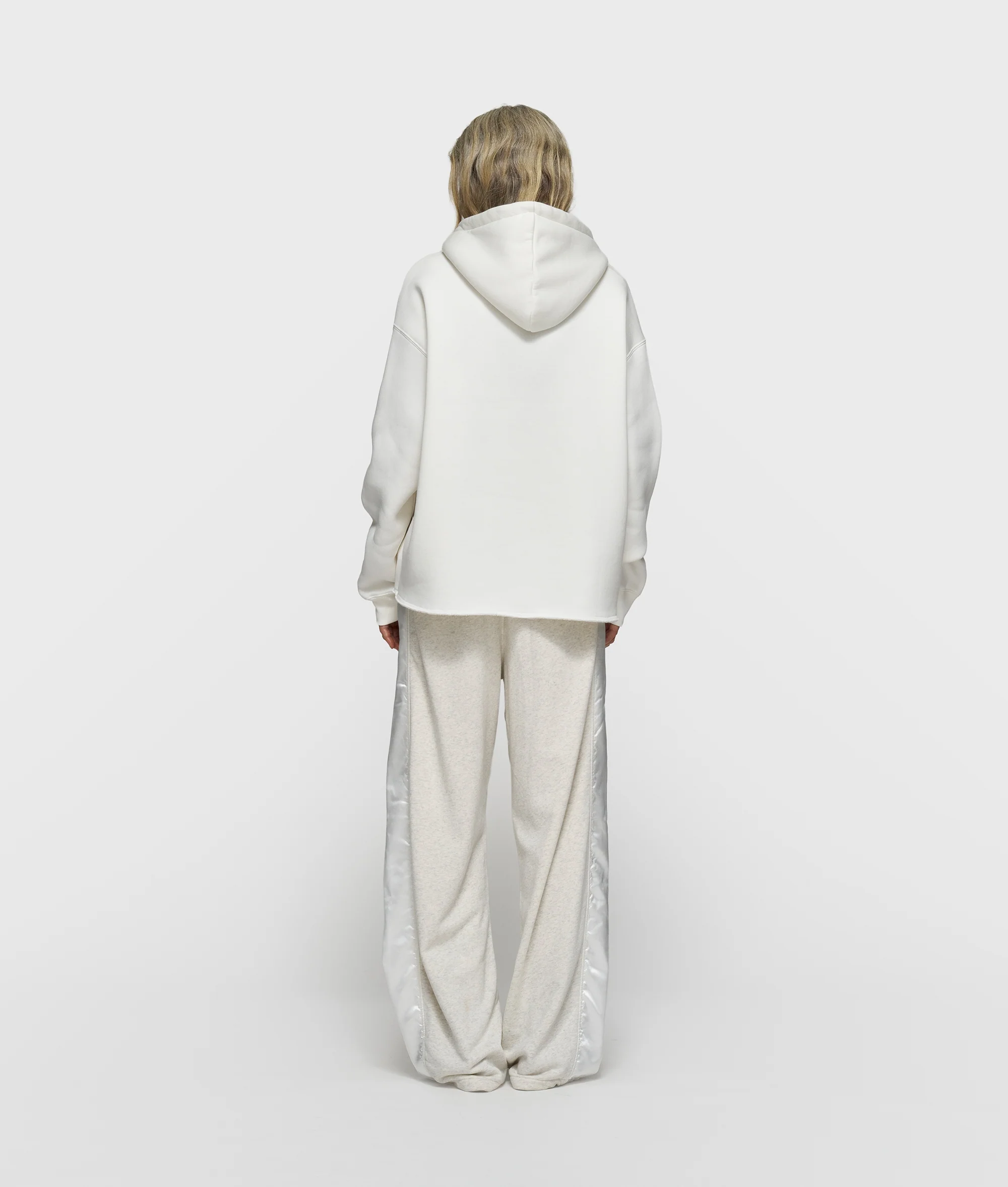 statement logo hoodie | ecru - Image 4