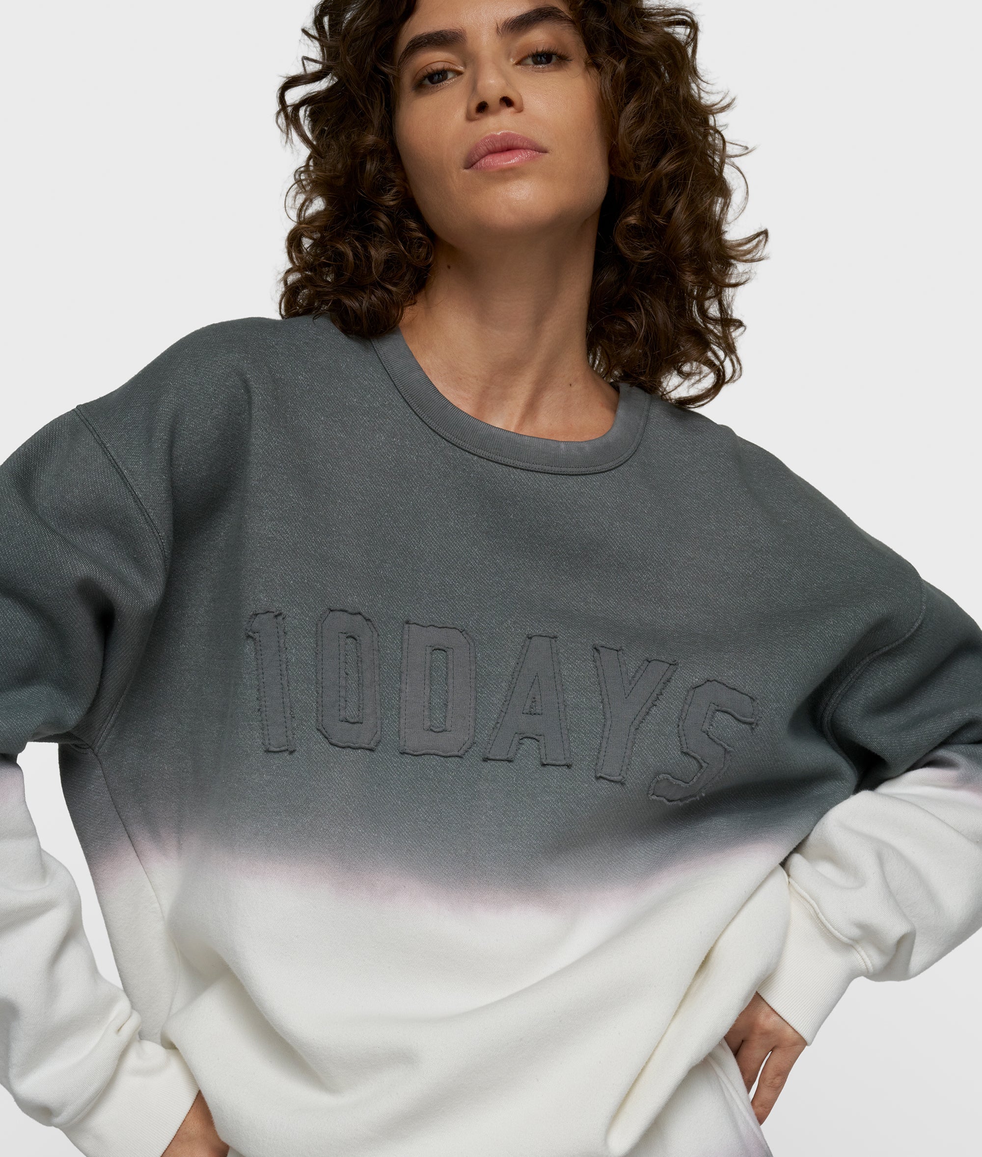statement sweater dip dye | mid grey - Image 2