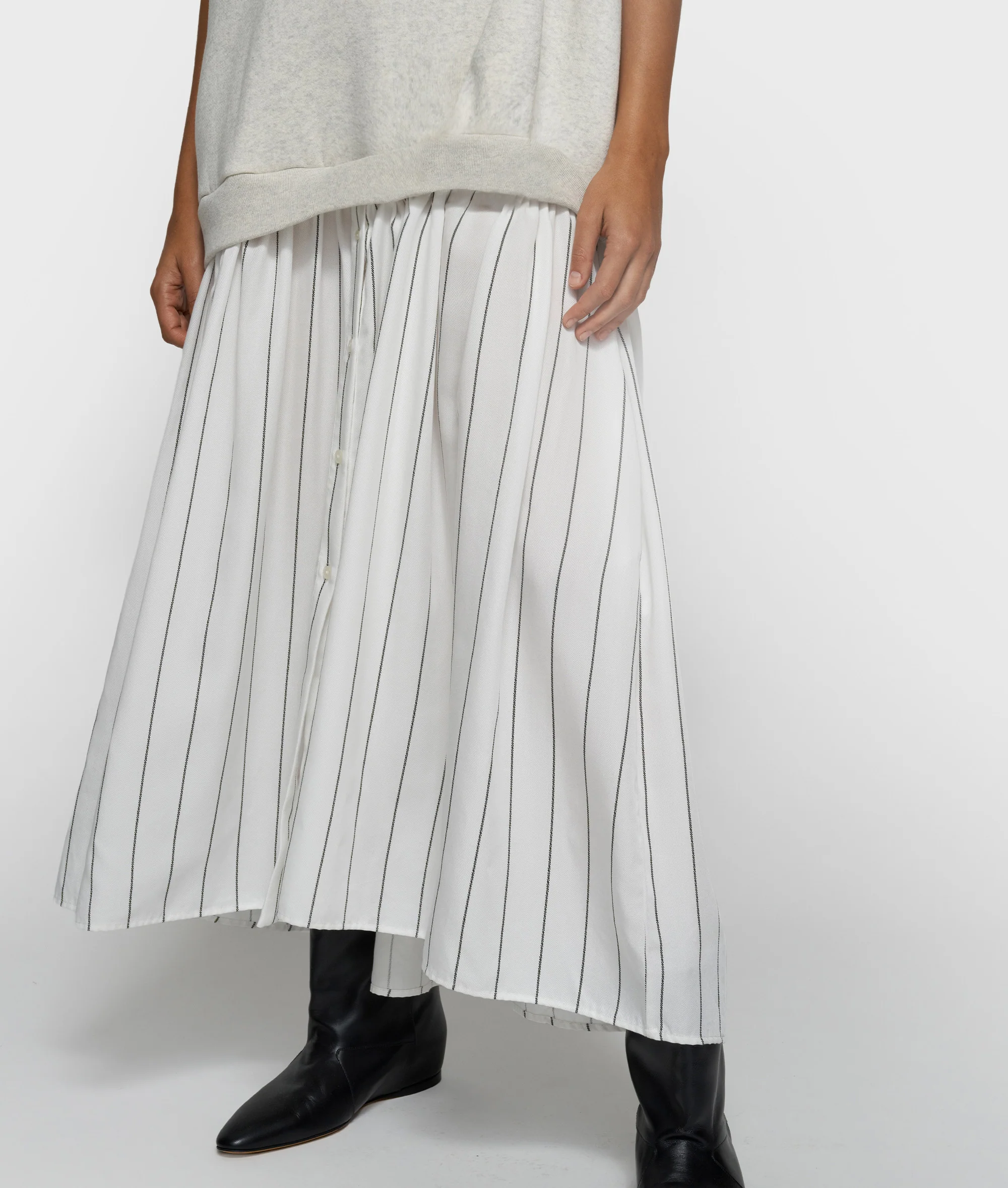 statement sweater dress | soft white melee - Image 4