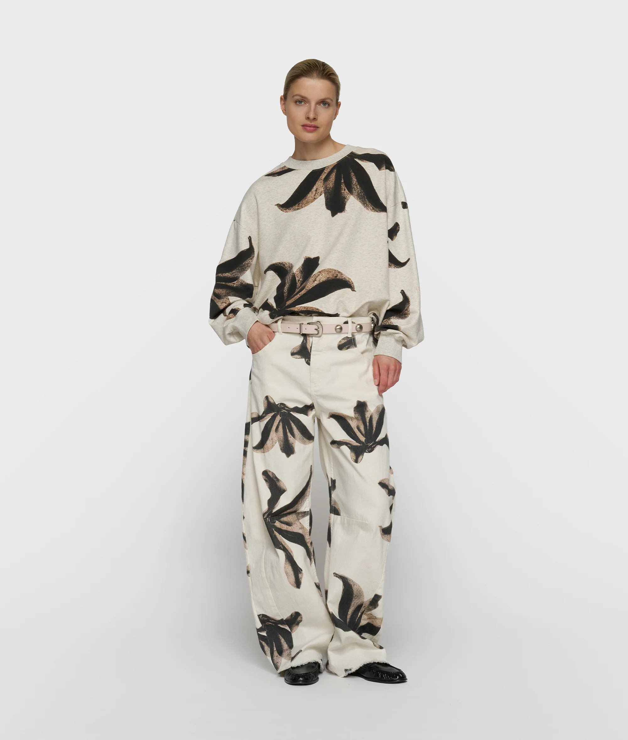sweater flower | soft white melee - Image 3