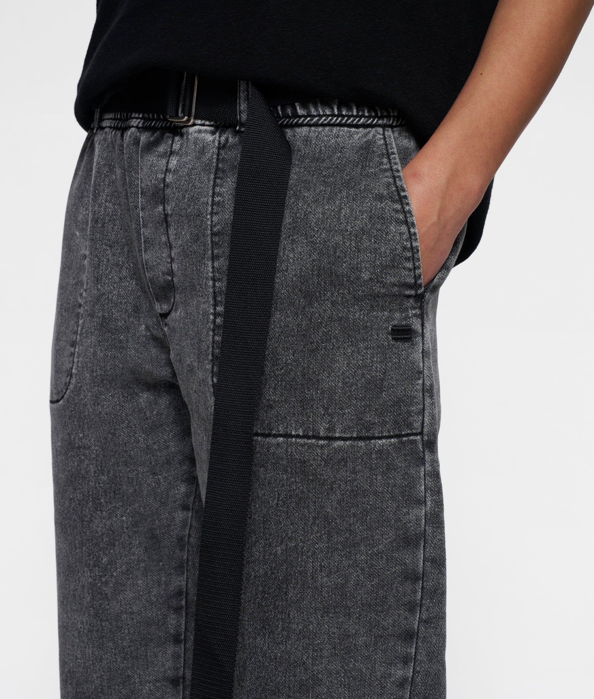 THE BELTED PANTS WASHED | black - Image 4