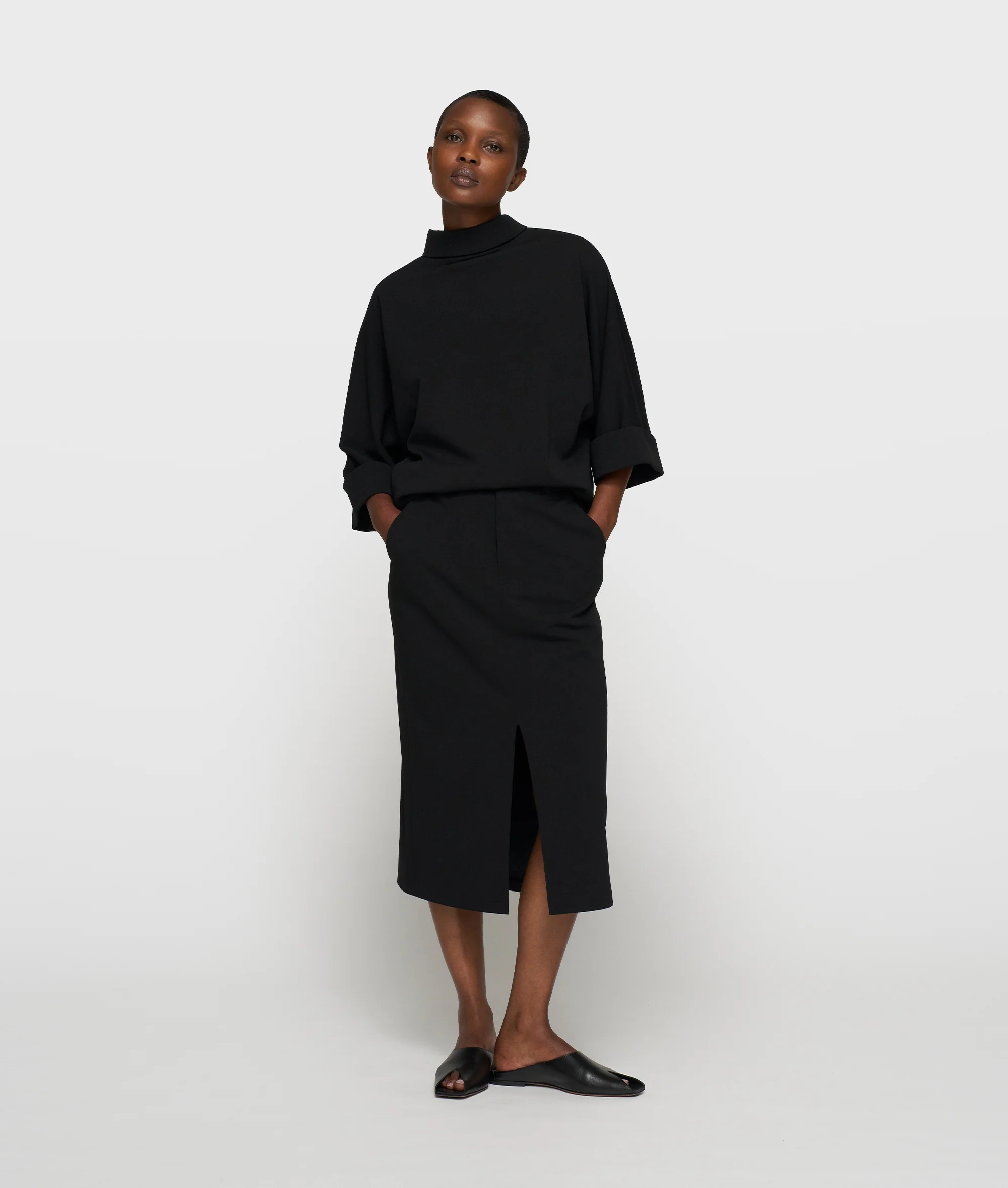 The Boardroom Skirt | black