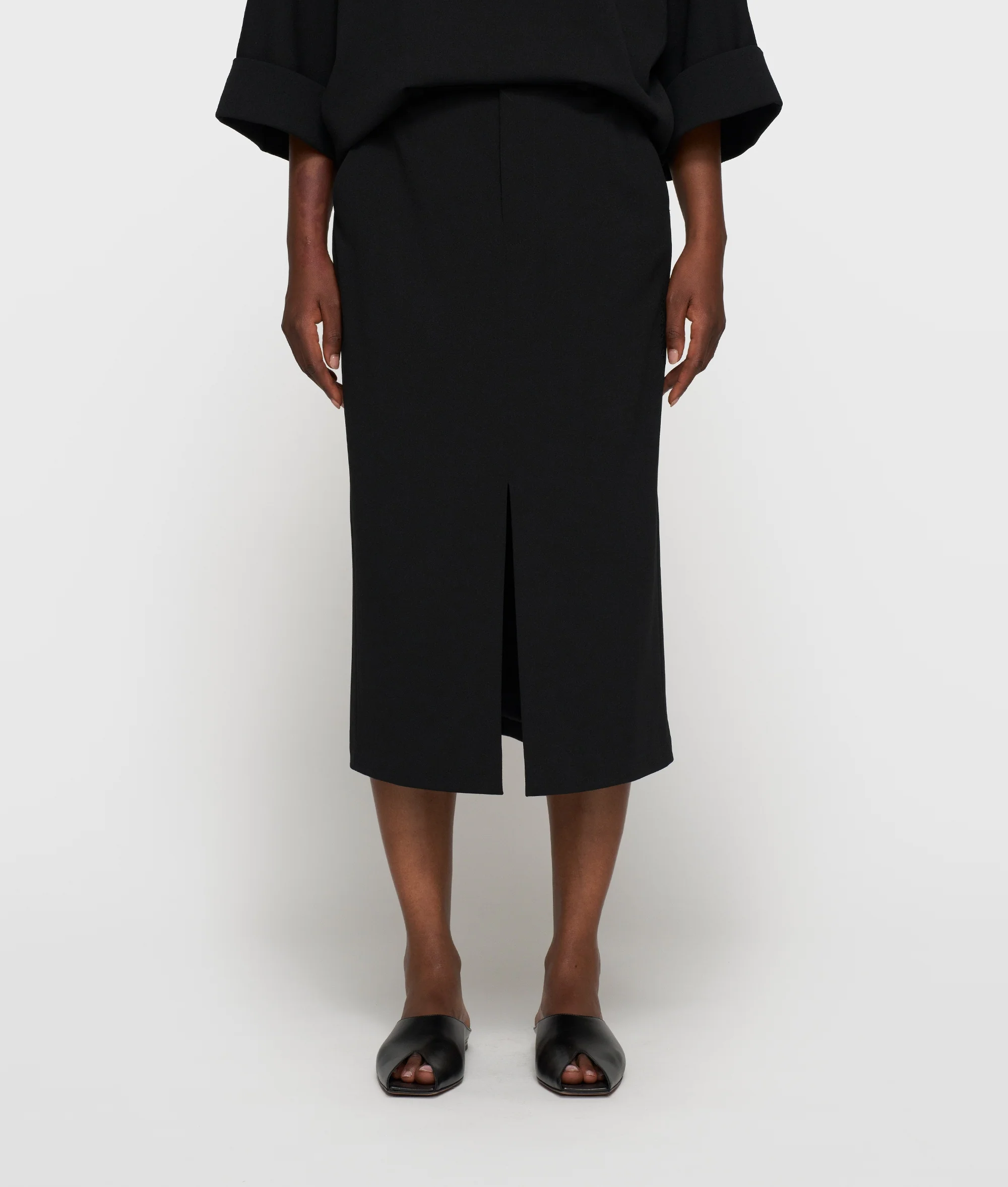 The Boardroom Skirt | black - Image 2