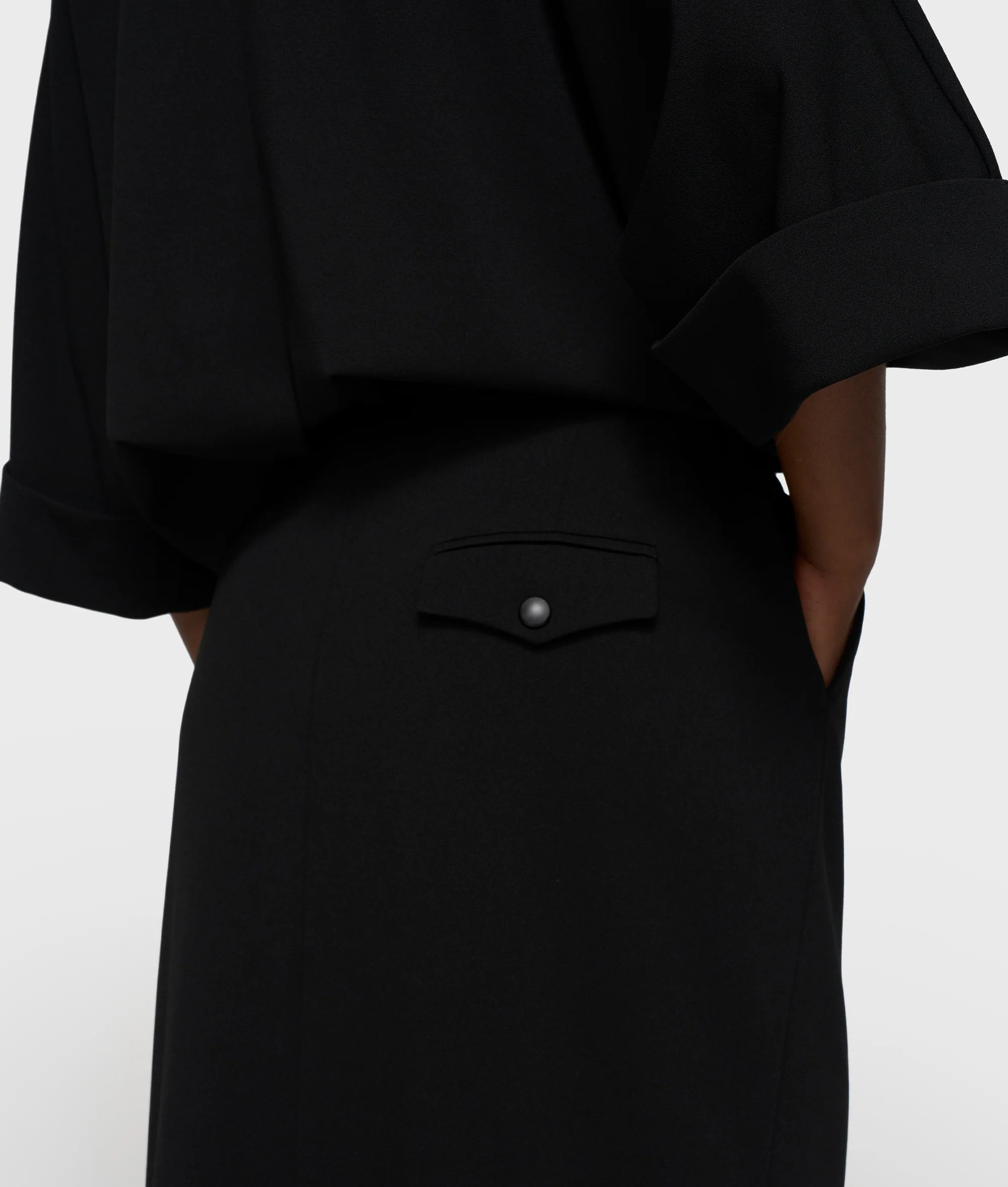 The Boardroom Skirt | black - Image 5
