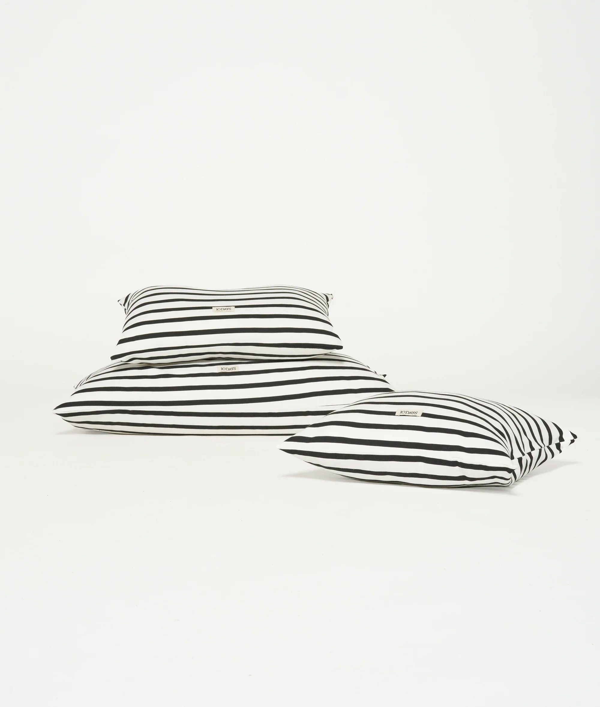 THE PILLOW COVER STRIPES 50x50 | ecru/black - Image 4