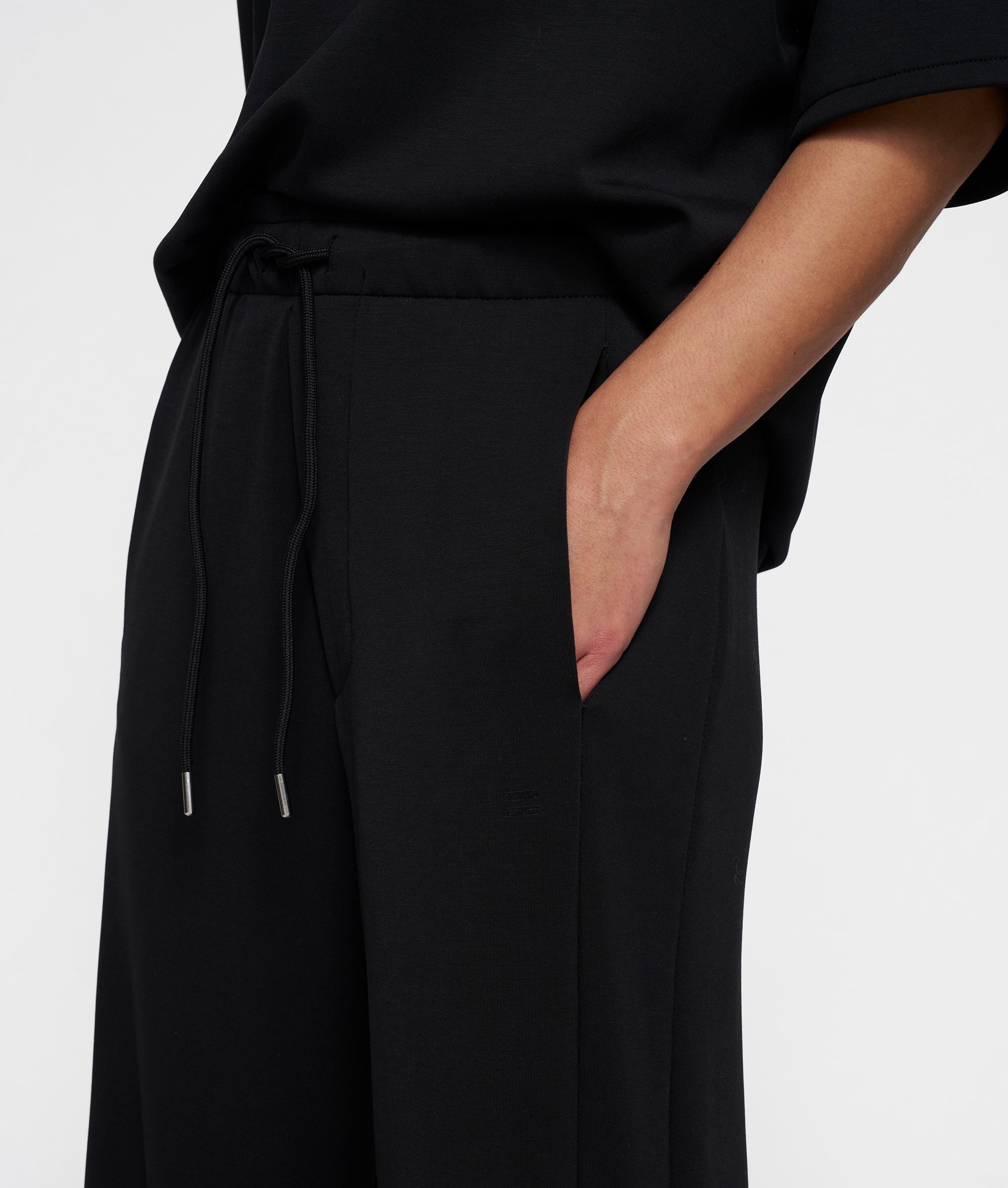 THE SOFT SCUBA PANTS | black - Image 4