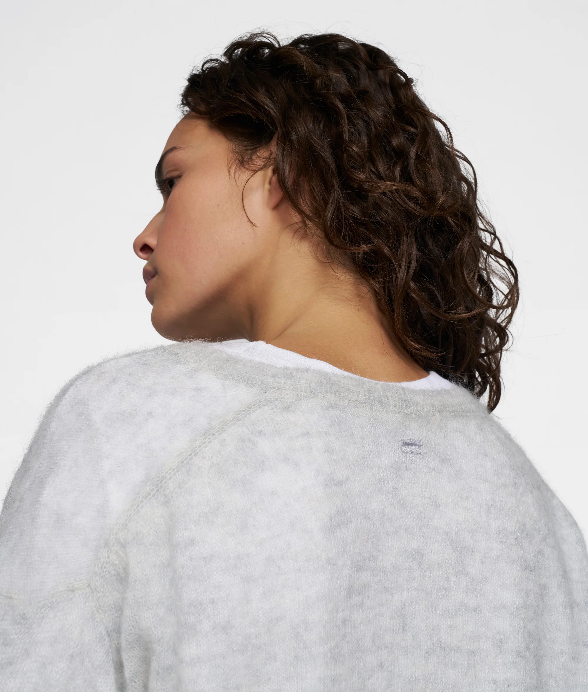THE V-NECK KNIT SWEATER | light grey melee - Image 5