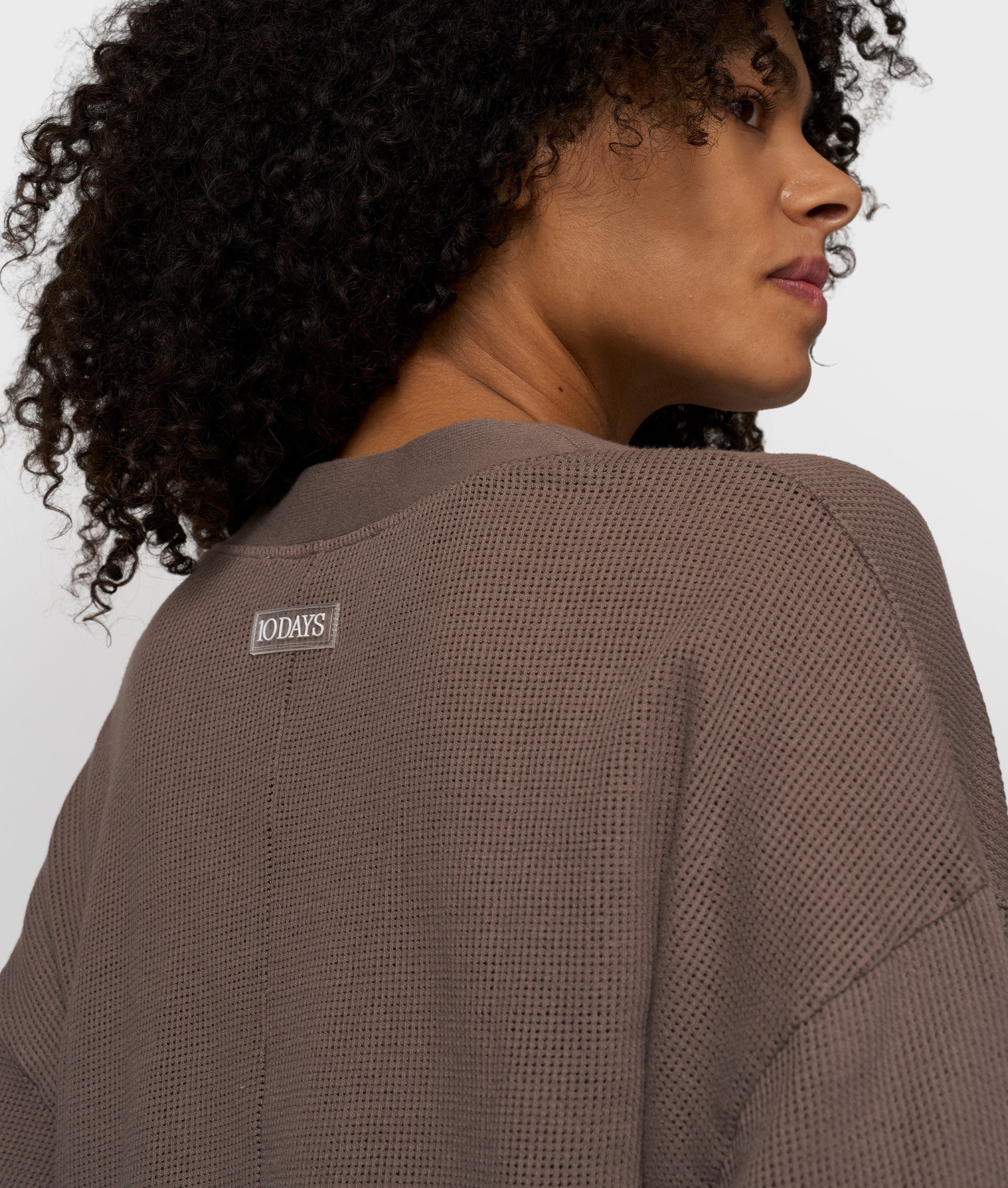 v-neck cardigan mesh | moonrock - Image 2