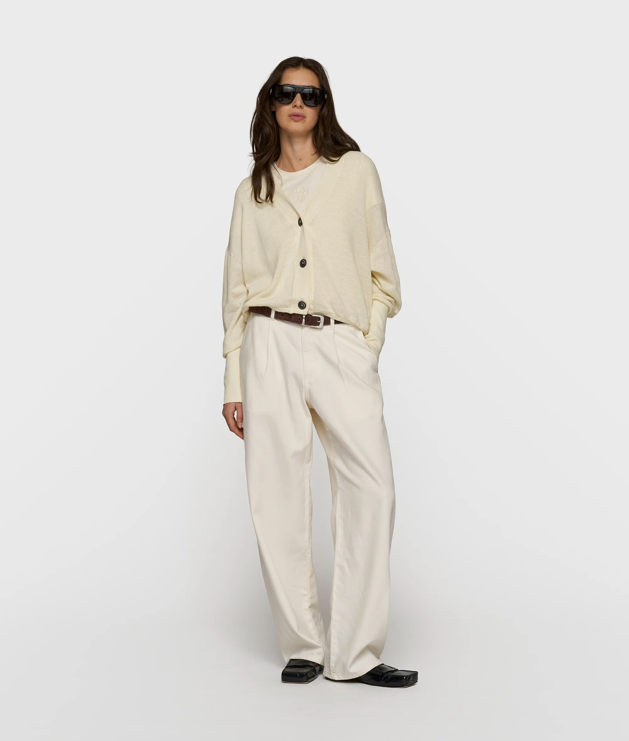 v-neck cardigan mesh | soft vanilla - Image 3