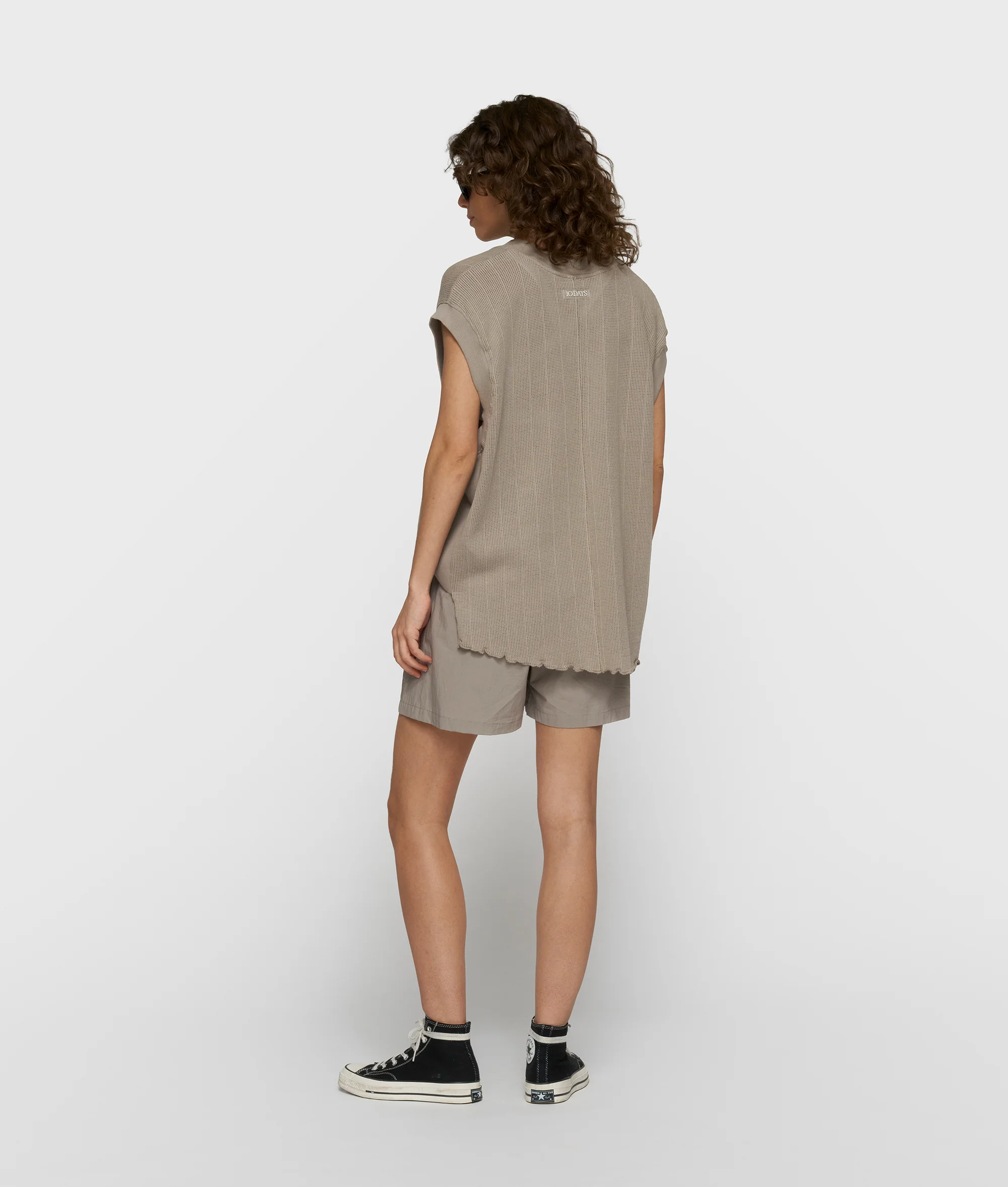 v-neck mesh top | fog - Image 4