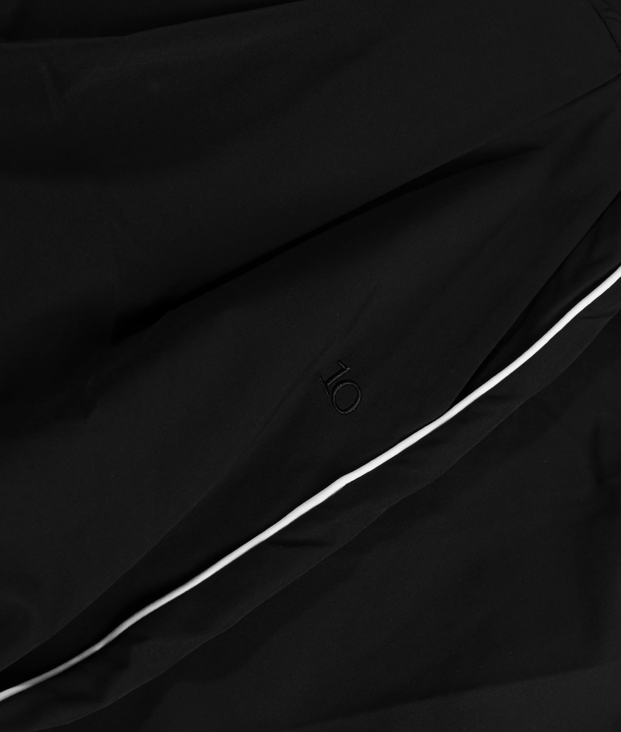 wide travel skirt | black - Image 7
